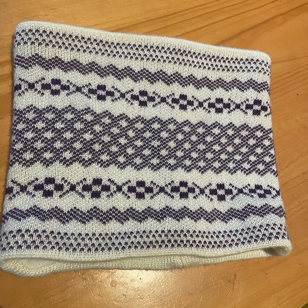 Lands End fleece lined buff